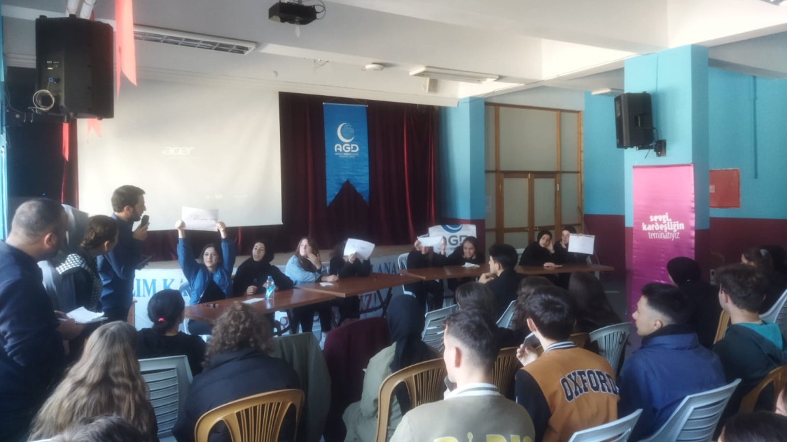 Mevlid_i Nebi ve Cami ve Din Görevlileri haftası kapsamında Anadolu Gençlik Derneği okulumuzda  etkinlikler gerçekleştirdi